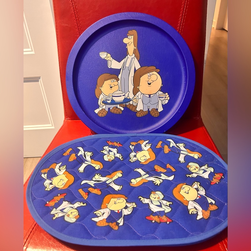 5 pcs.Tetley Tea Memorabilia Set. Placemats & Serving Tray.